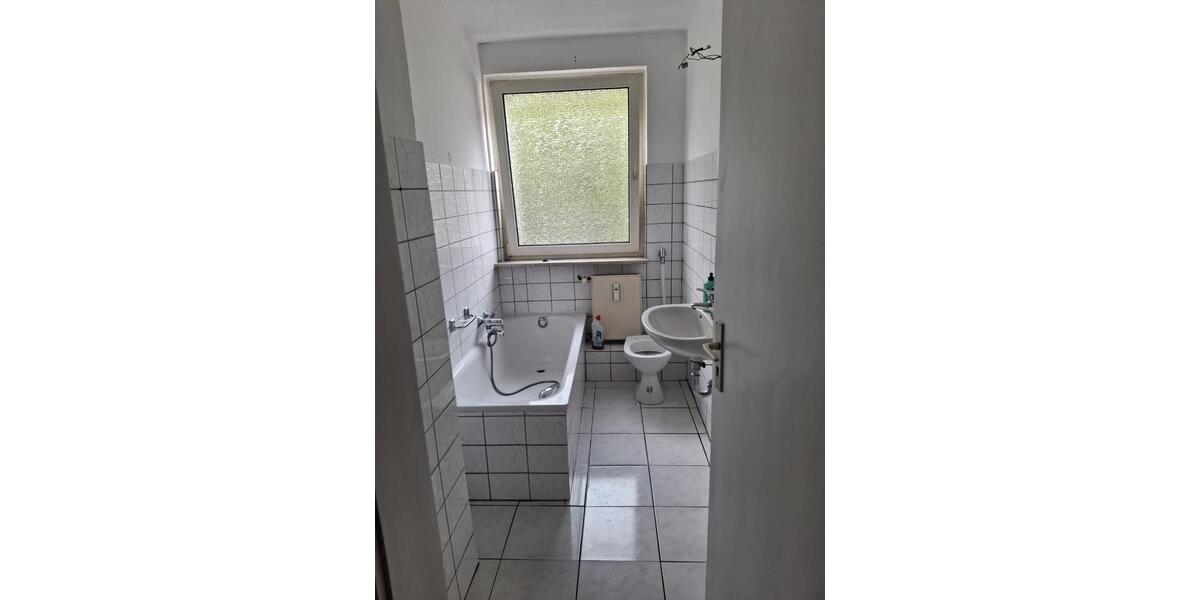 Etagenwohnung Duisburg Duisburg-Mitte - 2 Zimmer, 49 m&sup2;, 500&euro; | Angebot:27586722