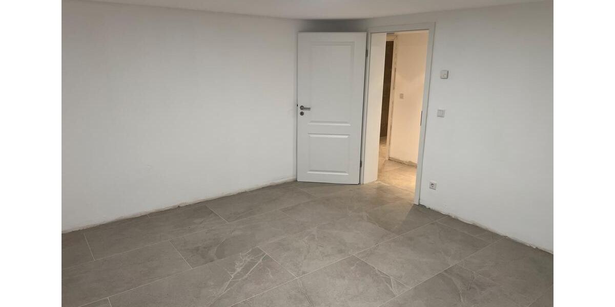Erdgeschoßwohnung Wuppertal Gemarkung Langerfeld - 1 Zimmer, 70 m&sup2;, 1.000&euro; | Angebot:27553909