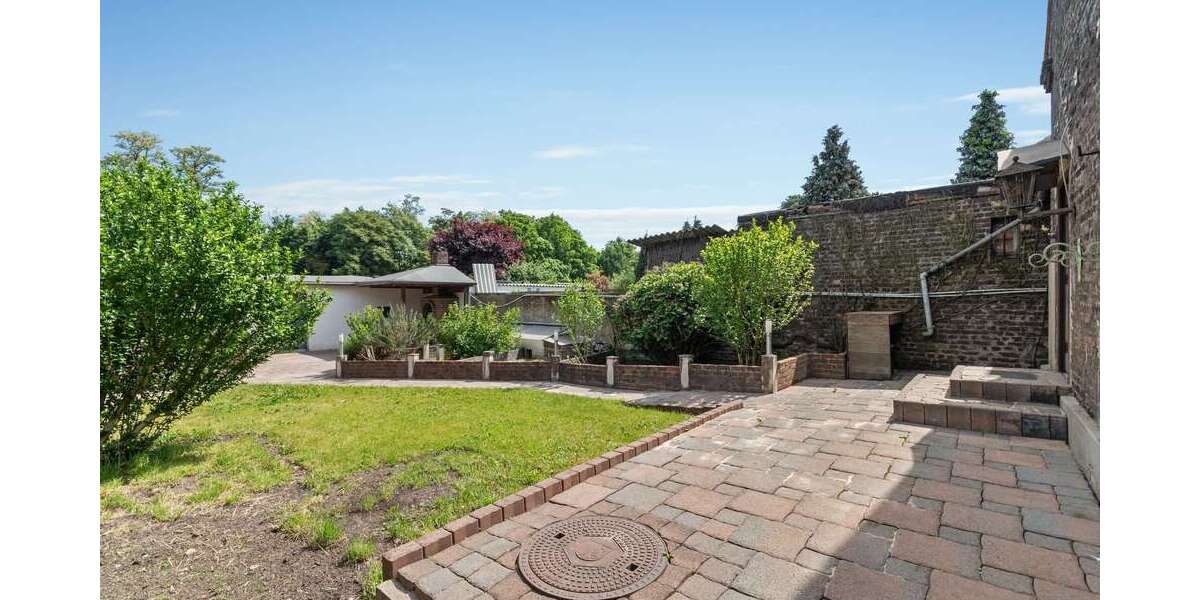 Einfamilienhaus Duisburg Essenberg - 6 Zimmer, 133 m&sup2;, 299.000&euro; | Angebot:22087101