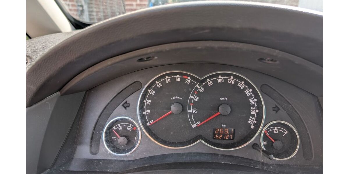 Opel Meriva 152.000 km 2.299 &euro; Oberhausen 46049