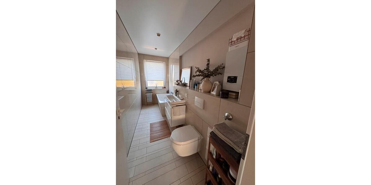 Etagenwohnung Düsseldorf Stadtbezirk 9 - 1 Zimmer, 75 m&sup2;, 359.000&euro; | Angebot:26522561
