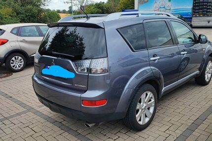 Mitsubishi Outlander 222.000 km 6.200 &euro; Velbert 42549