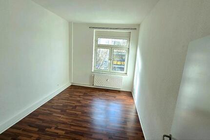Wohnung Oberhausen Alt-Oberhausen - 2 Zimmer, 72 m&sup2;, 530&euro; | Angebot:25942668
