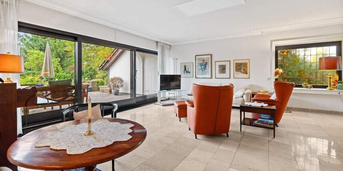 Einfamilienhaus Ratingen Hösel - 8 Zimmer, 303 m&sup2;, 1.450.000&euro; | Angebot:25779367