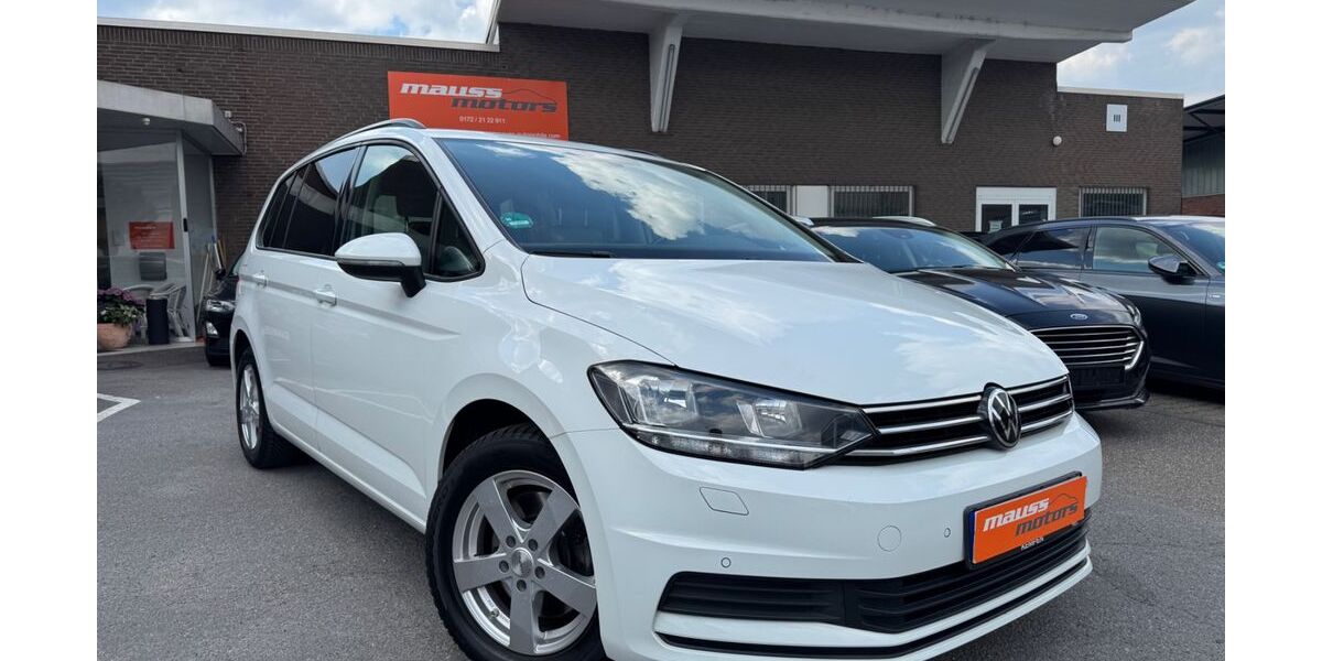 VW Touran 79.600 km 17.680 &euro; Düsseldorf 40549