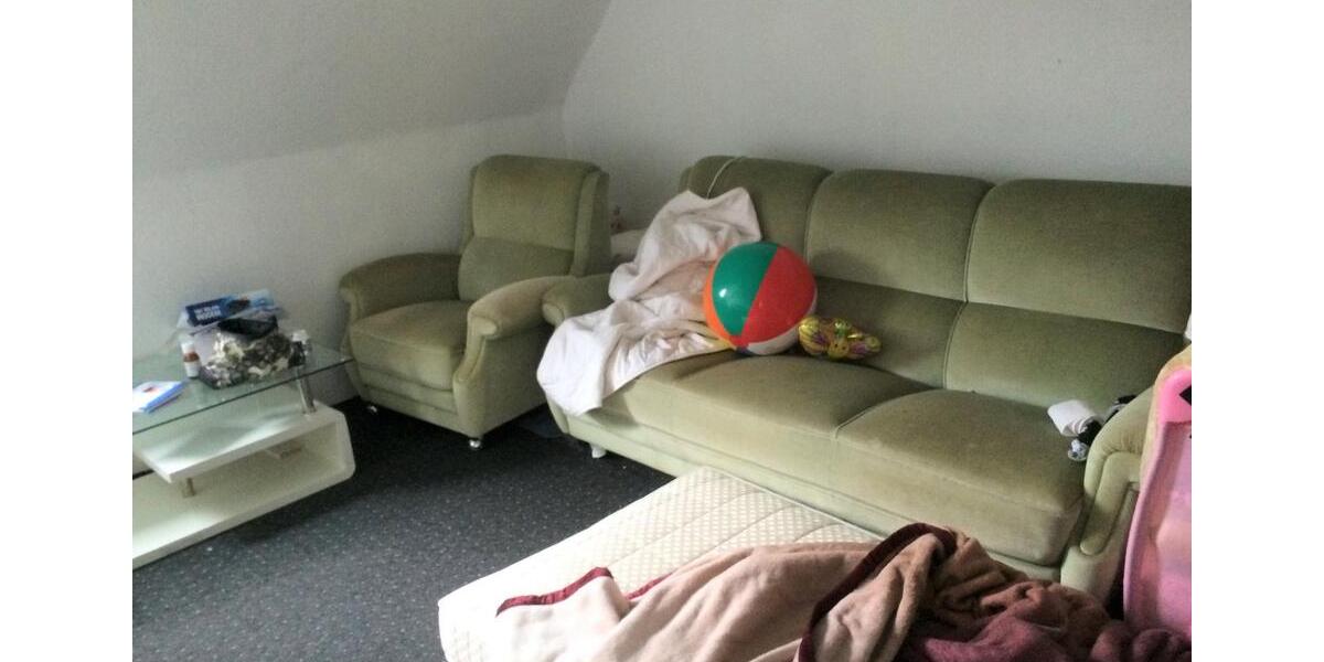 Dachgeschoßwohnung Gelsenkirchen Gelsenkirchen-Mitte - 4 Zimmer, 54 m&sup2;, 810&euro; | Angebot:27541586