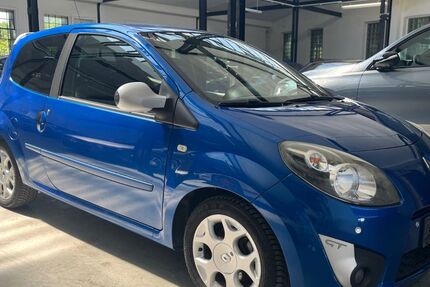 Renault Twingo 133.000 km 2.870 &euro; Velbert 42551