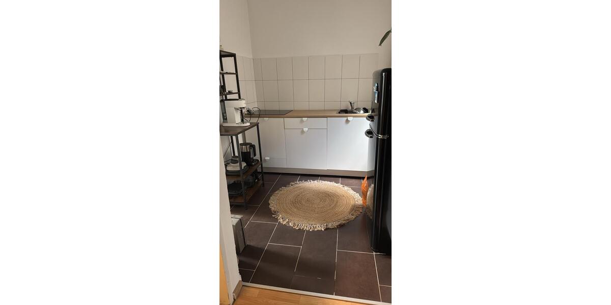 Etagenwohnung Duisburg - 2 Zimmer, 49 m&sup2;, 590&euro; | Angebot:25979641