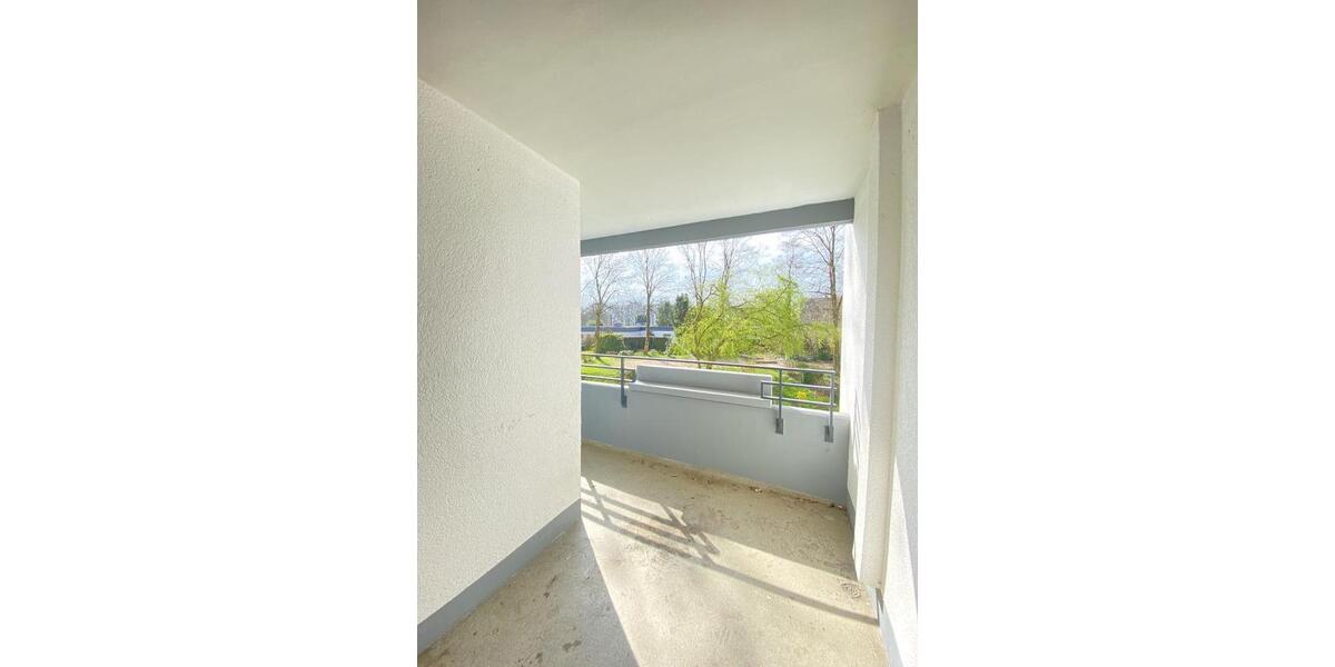 Etagenwohnung Solingen - 3 Zimmer, 74 m&sup2;, 779&euro; | Angebot:24489862