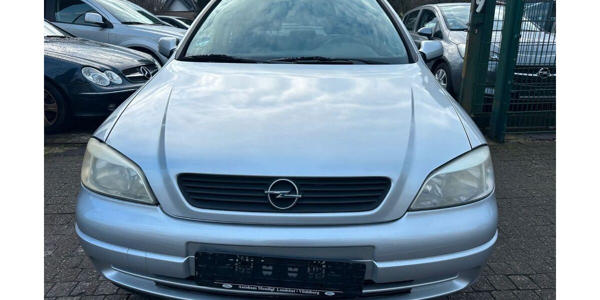 Opel Astra 93.000 km 2.499 &euro; Essen 45359