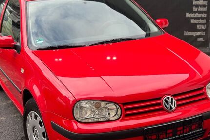 VW Golf 89.469 km 2.799 &euro; Wuppertal 42117