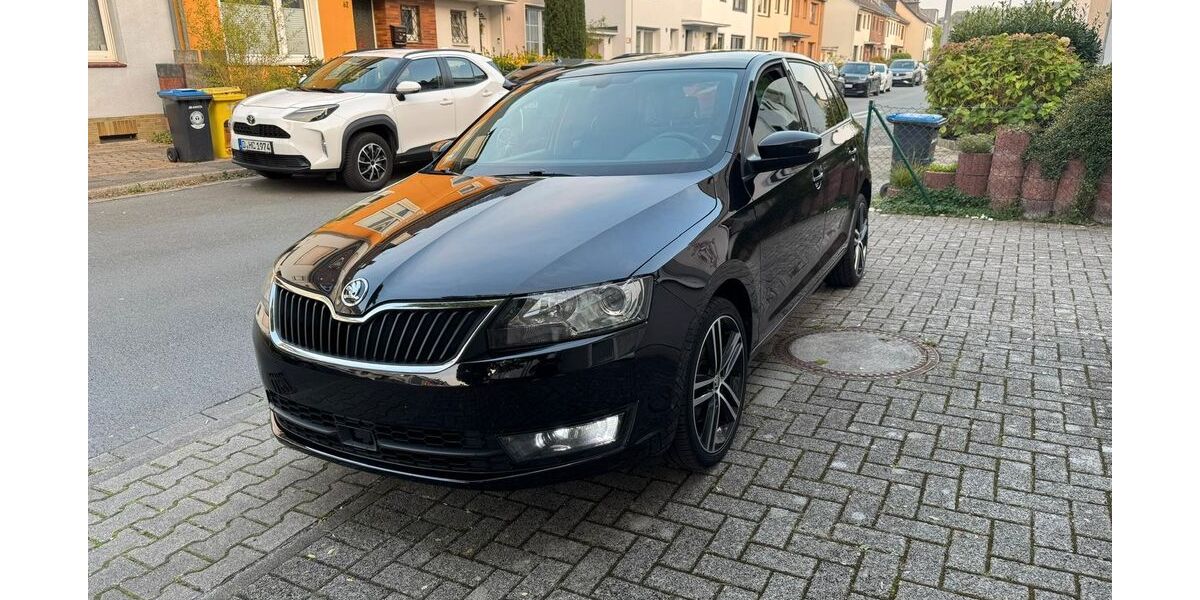 Skoda Rapid 247.000 km 5.899 &euro; Düsseldorf 40599