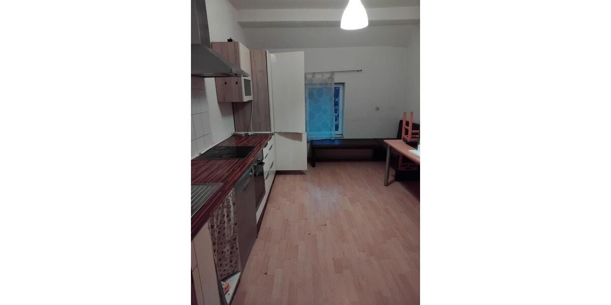 Dachgeschoßwohnung Bochum Bochum-Mitte - 4 Zimmer, 57 m&sup2;, 650&euro; | Angebot:25999453