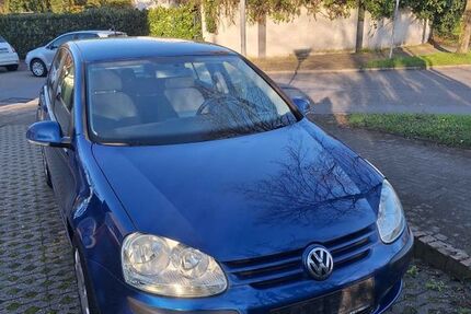 VW Golf 195.000 km 2.200 &euro; Ratingen 40885