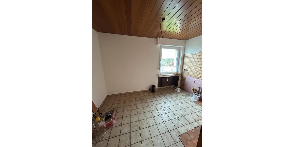 Etagenwohnung Bochum Bochum-Mitte - 3 Zimmer, 100 m&sup2;, 800&euro; | Angebot:26045502
