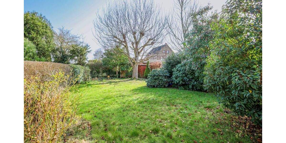 Doppelhaushälfte Langenfeld / Reusrath Reusrath - 6 Zimmer, 121 m&sup2;, 450.000&euro; | Angebot:25689674