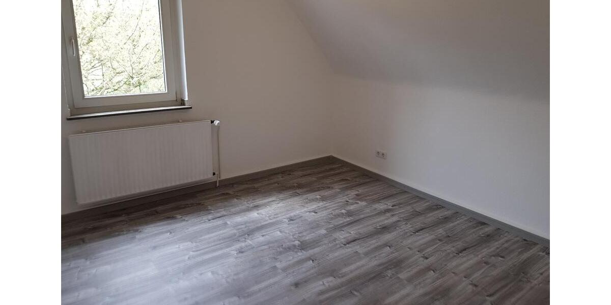 Dachgeschoßwohnung Herne Eickel - 2 Zimmer, 50 m&sup2;, 460&euro; | Angebot:25637329