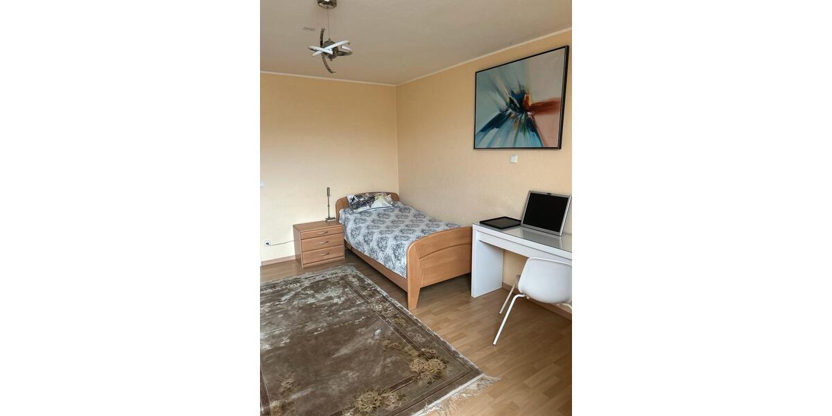 Dachgeschoßwohnung Neuss Augustinusviertel - 1 Zimmer, 45 m&sup2;, 750&euro; | Angebot:25282869