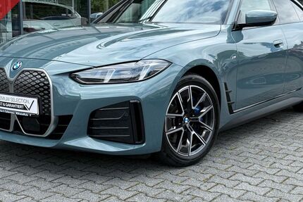 BMW i4 24.543 km 51.640 &euro; Mülheim 45472