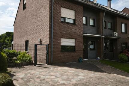 Haus Langenfeld (Rheinland) - 6 Zimmer, 719.000&euro; | Angebot:22569771