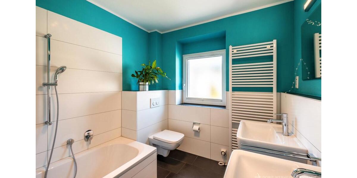 Einfamilienhaus Langenfeld (Rheinland) - 7 Zimmer, 272 m&sup2;, 1.390.000&euro; | Angebot:27168882