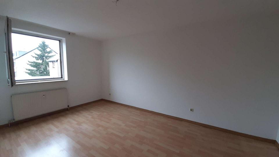 Etagenwohnung Duisburg Hamborn - 2 Zimmer, 72 m&sup2;, 442&euro; | Angebot:24380232