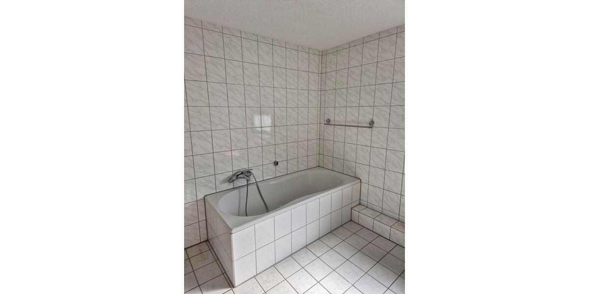 Dachgeschoßwohnung Herne Sodingen - 4 Zimmer, 95 m&sup2;, 640&euro; | Angebot:27534770