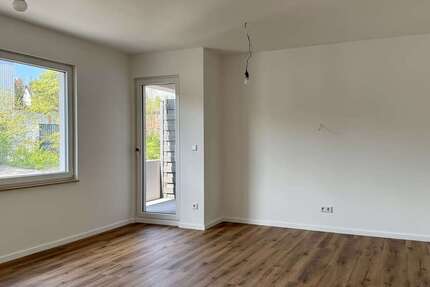 Wohnung Wuppertal Heckinghausen - 2 Zimmer, 63 m&sup2;, 600&euro; | Angebot:25319996