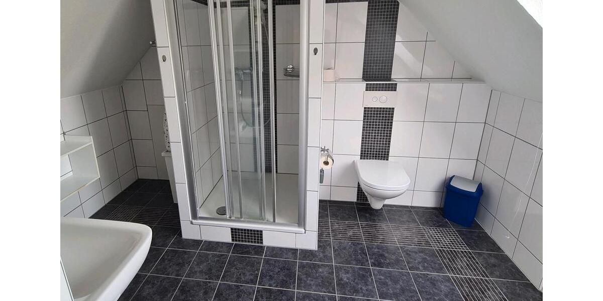 Dachgeschoßwohnung Mettmann - 1 Zimmer, 35 m&sup2;, 410&euro; | Angebot:25551487