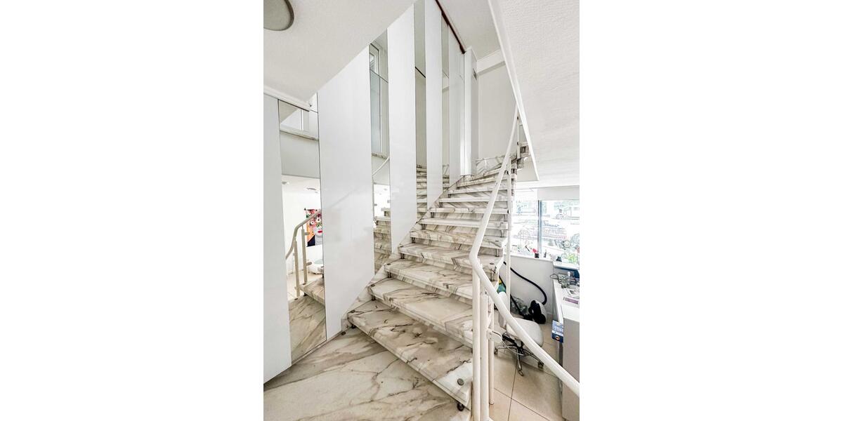 Gewerbeobjekt Duisburg - 2.440&euro; | Angebot:25524530