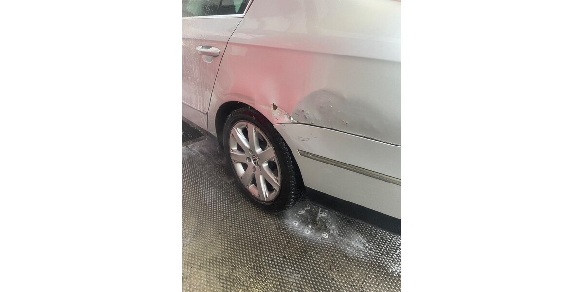 VW vw passat 2.0 TDI 290.000 km 1.200 &euro; Duisburg 47051