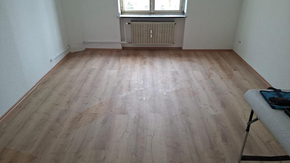 Etagenwohnung Duisburg Hamborn - 4 Zimmer, 130 m&sup2;, 855&euro; | Angebot:25904672