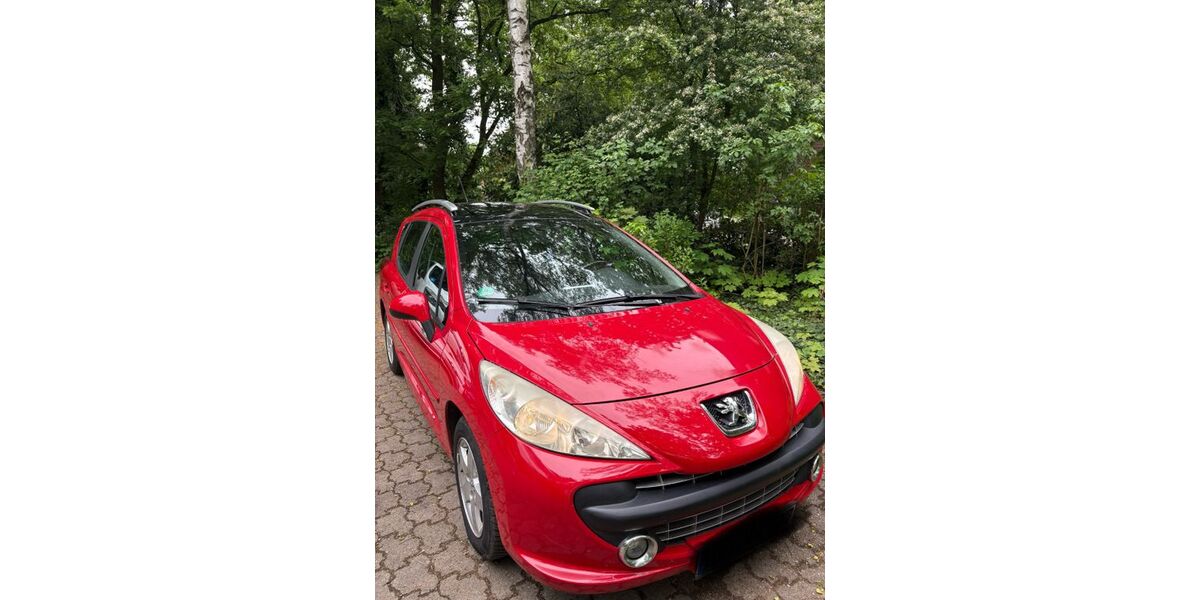 Peugeot 207 130.000 km 2.490 &euro; Duisburg 47198
