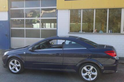 Opel Astra 157.900 km 3.995 &euro; Burscheid 51399