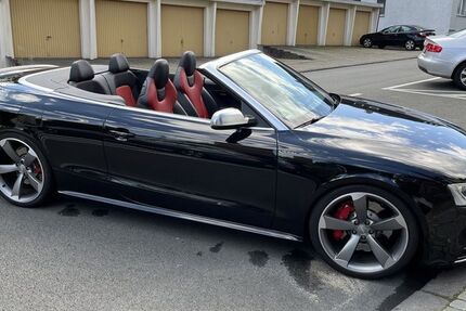 Audi RS5 41.722 km 59.600 &euro; Wuppertal 42109