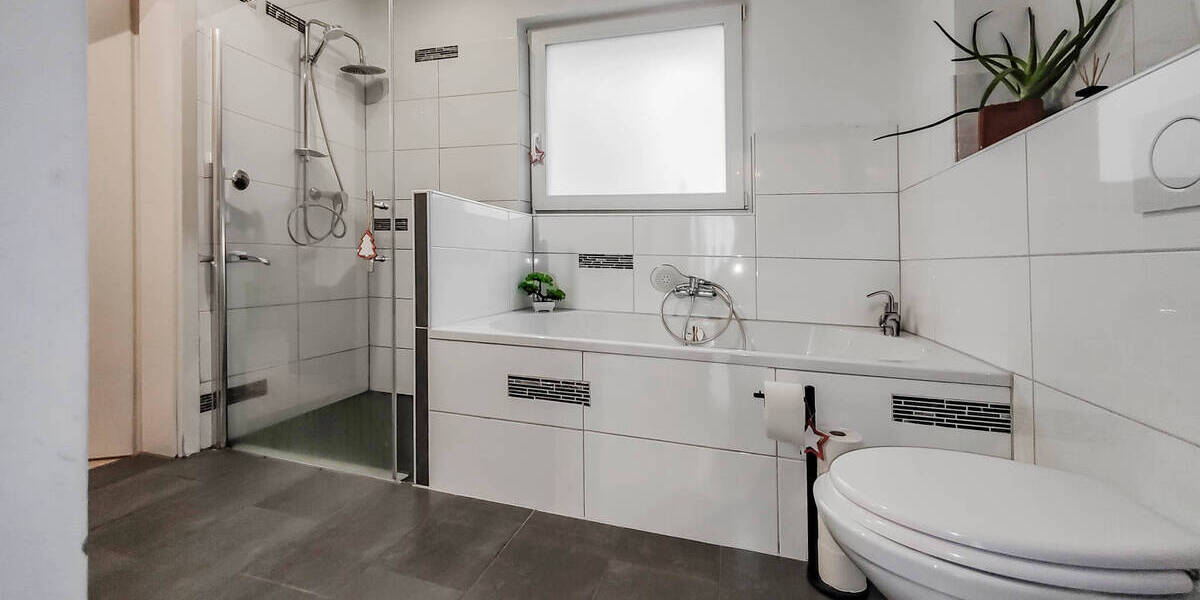 Einfamilienhaus Witten Rüdinghausen - 7 Zimmer, 142 m&sup2;, 349.000&euro; | Angebot:25665727