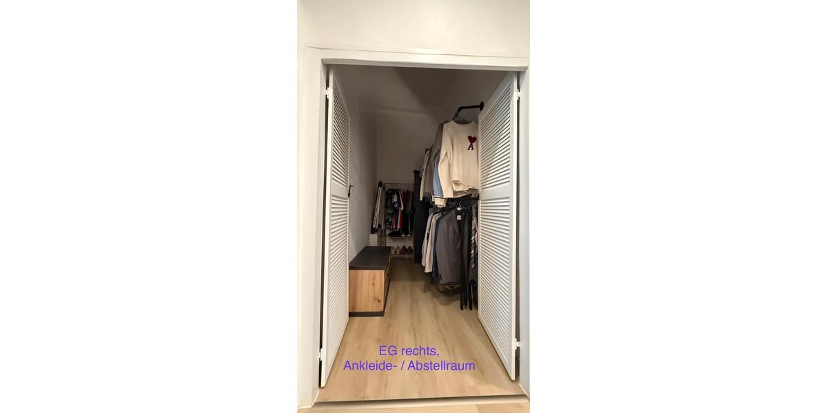 Erdgeschoßwohnung Solingen Ohligs - 2 Zimmer, 60 m&sup2;, 994&euro; | Angebot:27565674