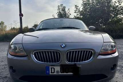 BMW Z4 94.000 km 18.200 &euro; Düsseldorf 40223