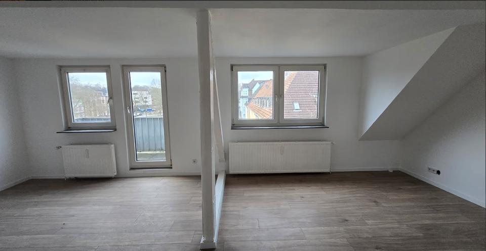 Dachgeschoßwohnung Gelsenkirchen Resse - 3.5 Zimmer, 80 m&sup2;, 640&euro; | Angebot:27565008