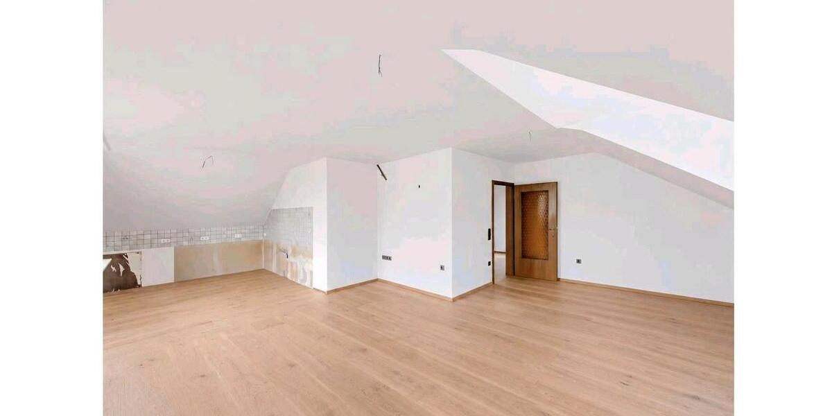 Dachgeschoßwohnung Bochum Altenbochum - 3.5 Zimmer, 95 m&sup2;, 950&euro; | Angebot:27550520