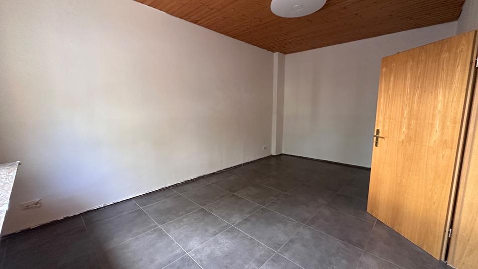 Etagenwohnung Bochum Altenbochum - 3 Zimmer, 95 m&sup2;, 1.100&euro; | Angebot:27568630