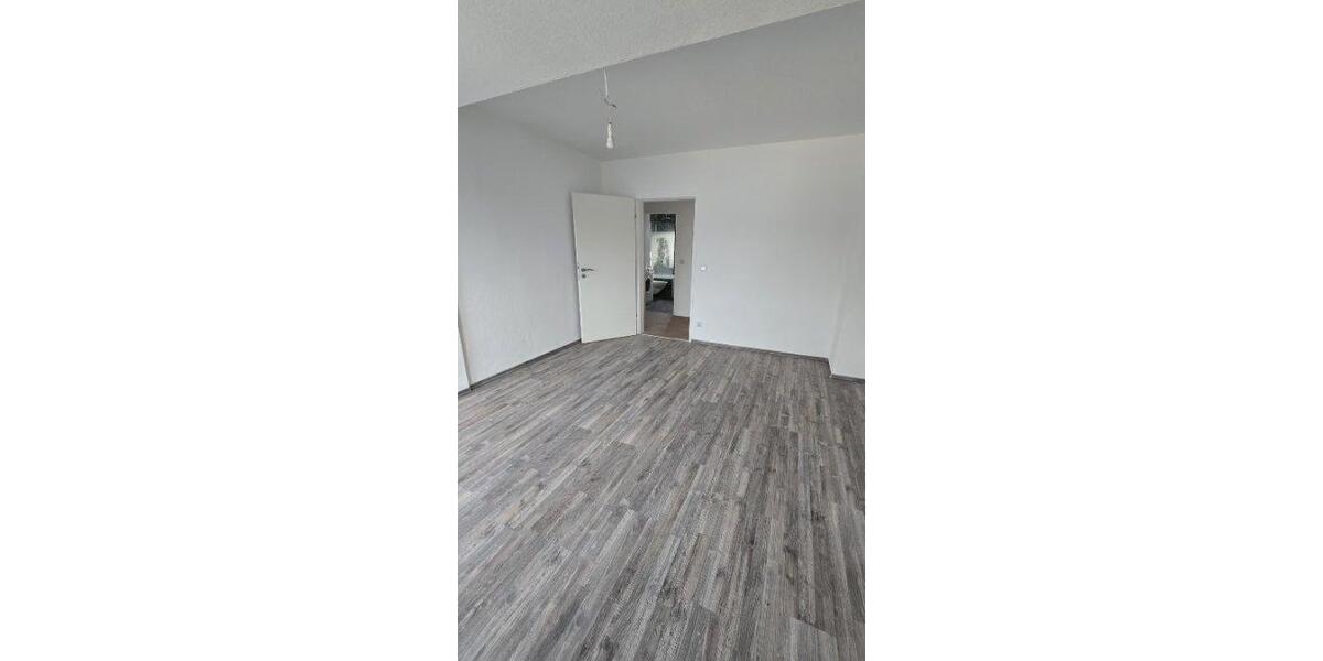 Dachgeschoßwohnung Gelsenkirchen Resse - 3.5 Zimmer, 80 m&sup2;, 640&euro; | Angebot:27565008