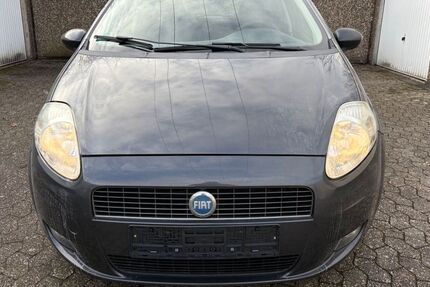 Fiat Grande Punto 147.850 km 2.499 &euro; Hagen 58099
