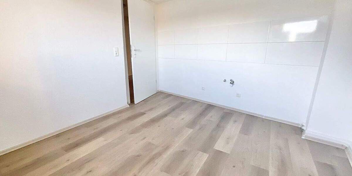 Etagenwohnung Essen Borbeck-Mitte - 2 Zimmer, 56 m&sup2;, 430&euro; | Angebot:25898608
