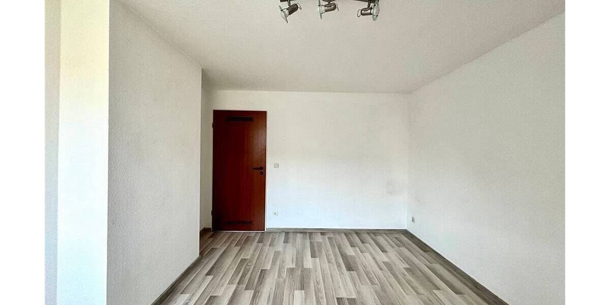 Etagenwohnung Neuss Barbaraviertel - 3 Zimmer, 69 m&sup2;, 950&euro; | Angebot:26835252