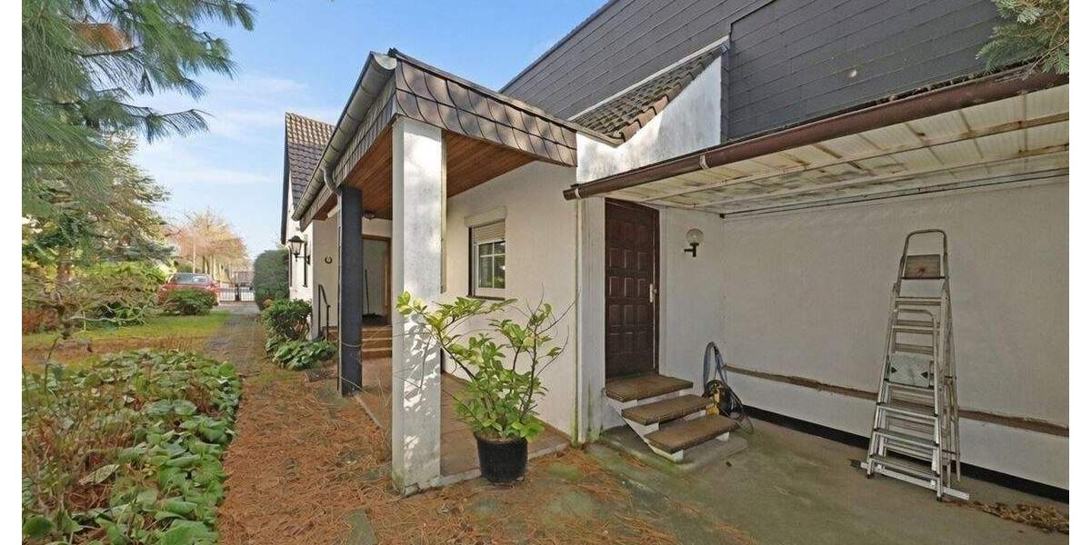 Mehrfamilienhaus, Wohnhaus Düsseldorf Unterrath - 3 Zimmer, 110 m&sup2;, 490.000&euro; | Angebot:25695141