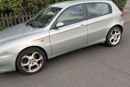 Alfa Romeo 147 147.000 km 1.100 &euro; Monheim am Rhein, Stadt 40789