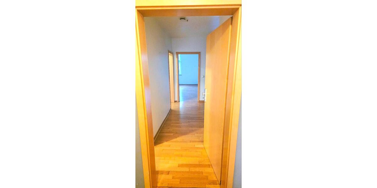 Etagenwohnung Herne Wanne-Bickern - 6 Zimmer, 140 m&sup2;, 2.600&euro; | Angebot:27536620