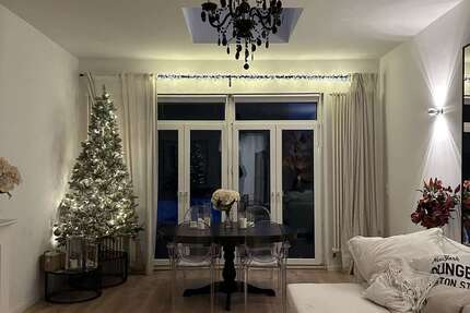 Wohnung Düsseldorf Stadtbezirk 8 - 2 Zimmer, 75 m&sup2;, 1.130&euro; | Angebot:24910511