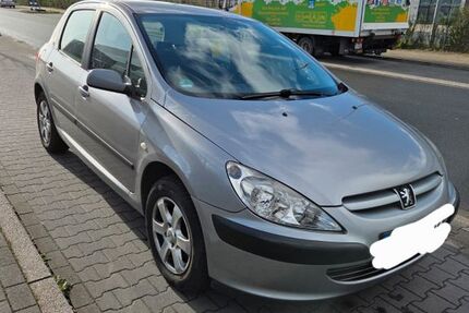 Peugeot 307 130.000 km 2.100 &euro; Gelsenkirchen 45888